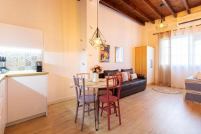 Fabie Triana Loft by Valcambre